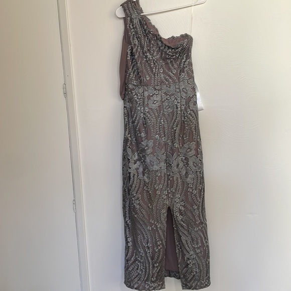 NWOT JS Collections metallic embroidered evening gown mother of the bride - Picture 6 of 9